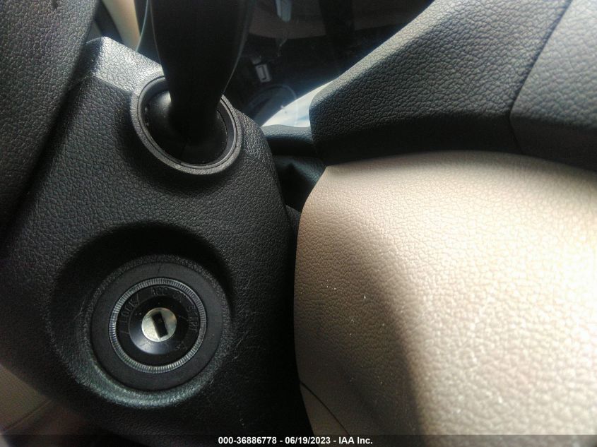2017 HYUNDAI TUCSON SE - KM8J23A43HU378508