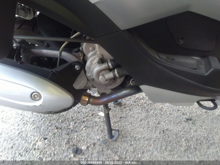 2009 PIAGGIO MP3 250 - ZAPM479M395003557