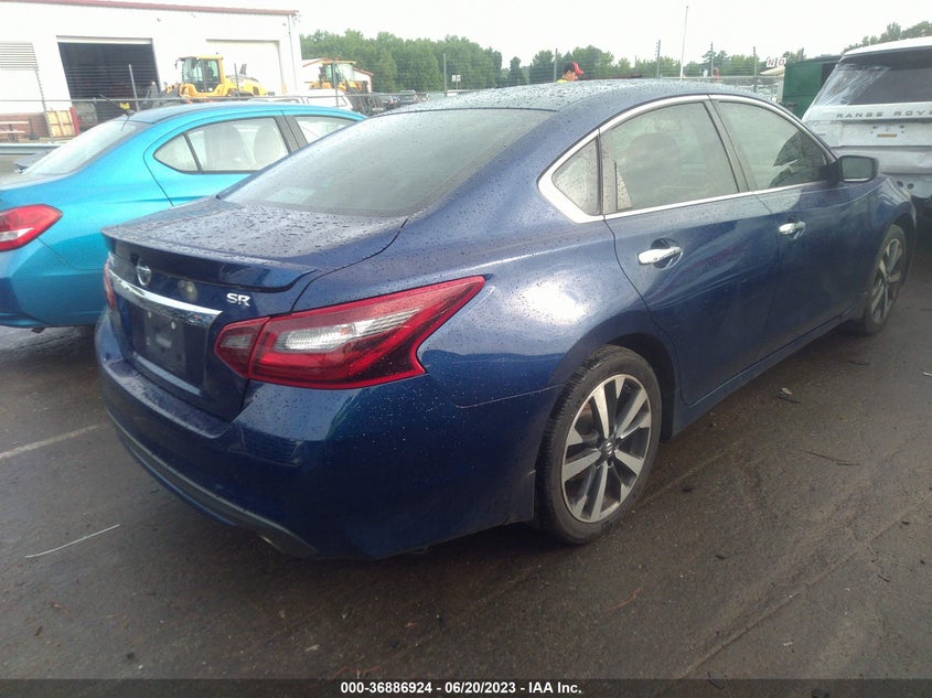 2017 NISSAN ALTIMA VIN: 1N4AL3APXHC498474
