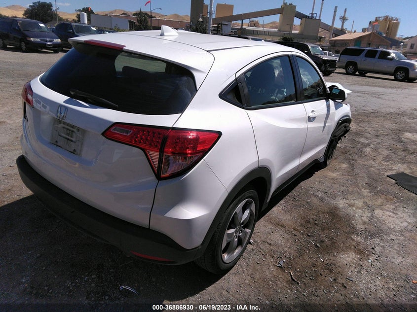 VIN 3CZRU5H36JM723867 2018 HONDA HR-V LX
