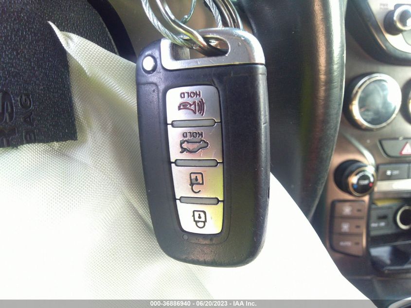 2013 HYUNDAI GENESIS COUPE 2.0T KMHHT6KD5DU104698