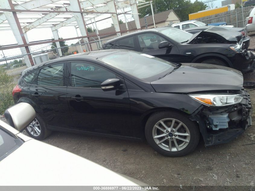 2017 FORD FOCUS SE - 1FADP3K21HL213455