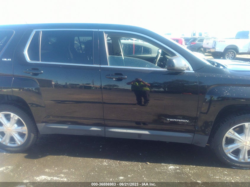 VIN 2GKALMEK4H6307403 2017 GMC TERRAIN SLE