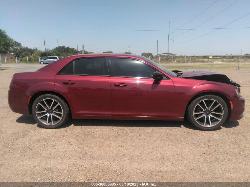 2019 CHRYSLER 300 TOURING - 2C3CCAAG3KH747231