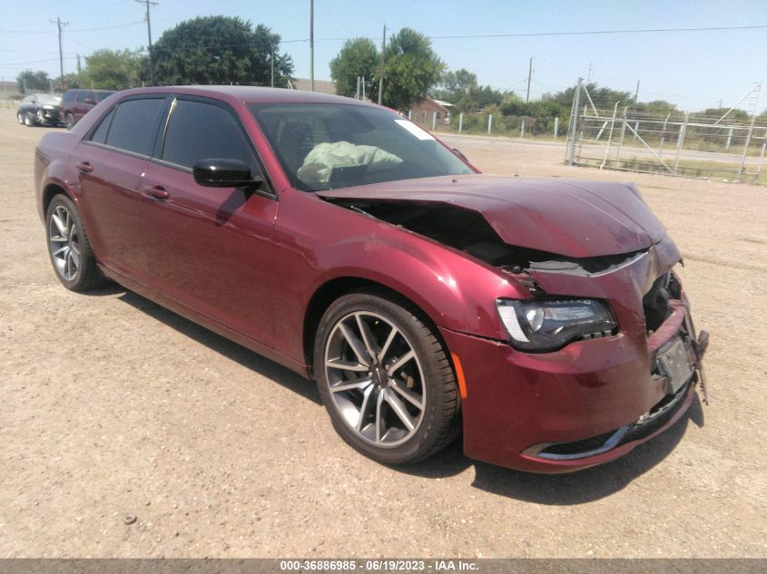 2019 CHRYSLER 300 TOURING - 2C3CCAAG3KH747231