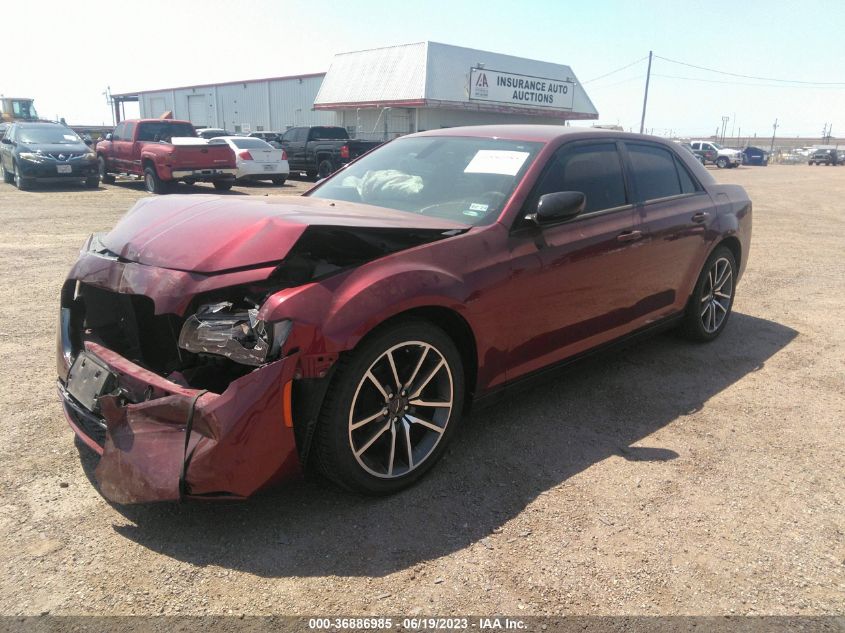 2019 CHRYSLER 300 TOURING - 2C3CCAAG3KH747231