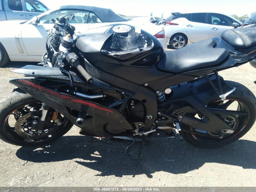 2015 YAMAHA YZFR6 JYARJ16E4FA034065