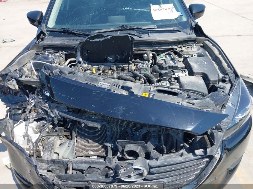 2018 MAZDA MAZDA3 4-DOOR TOURING 3MZBN1V38JM243876
