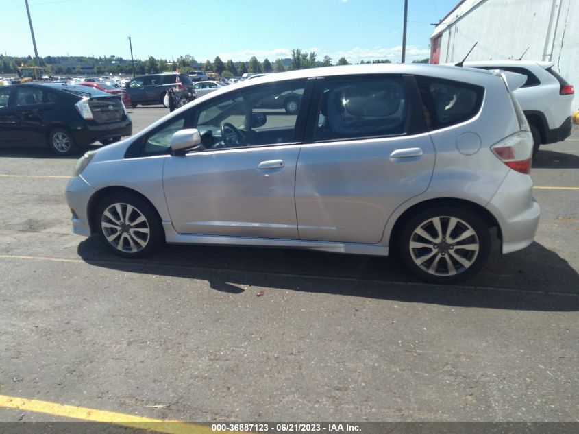 2013 HONDA FIT SPORT - JHMGE8H51DC038466