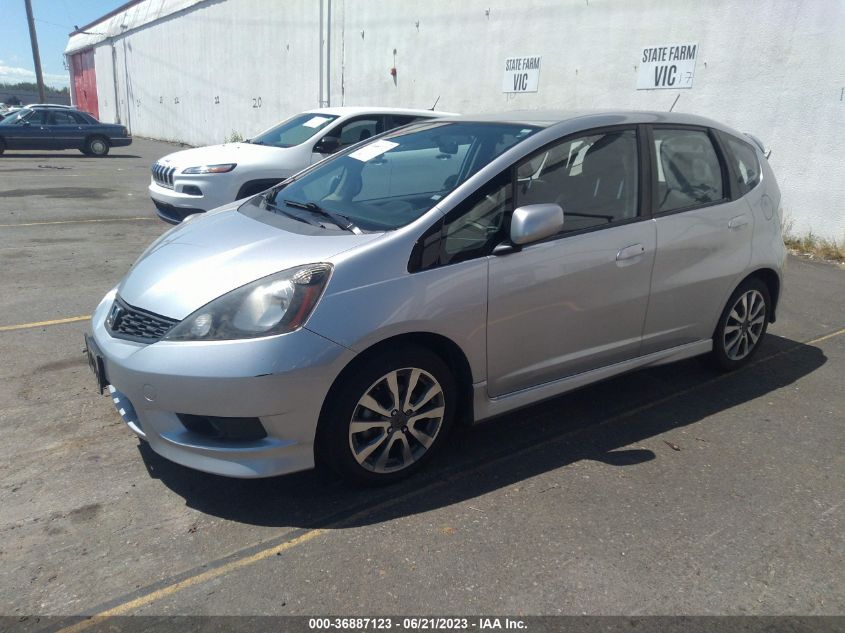 2013 HONDA FIT SPORT - JHMGE8H51DC038466