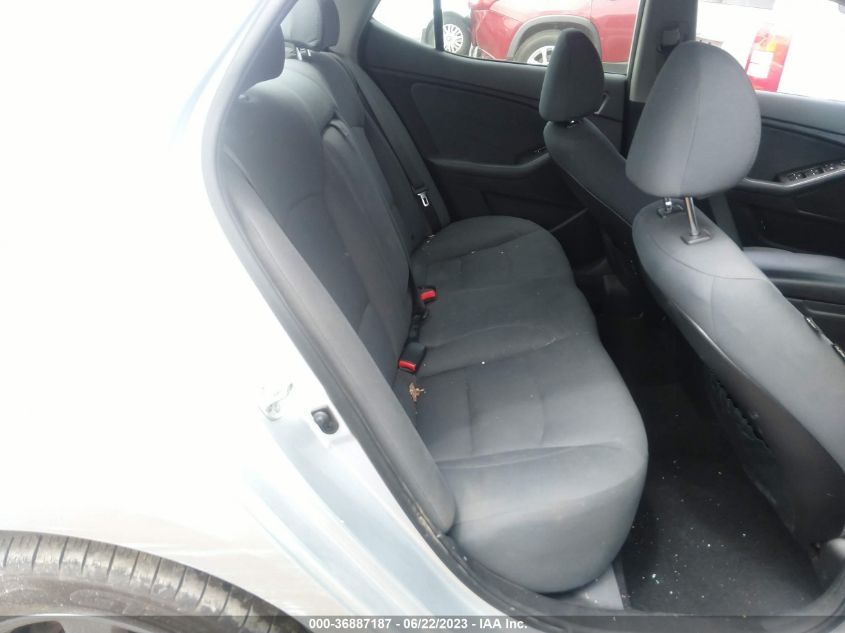 2015 KIA OPTIMA LX - 5XXGM4A73FG494111