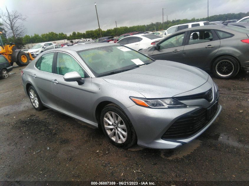 2020 TOYOTA CAMRY LE - 4T1C11AK8LU315993
