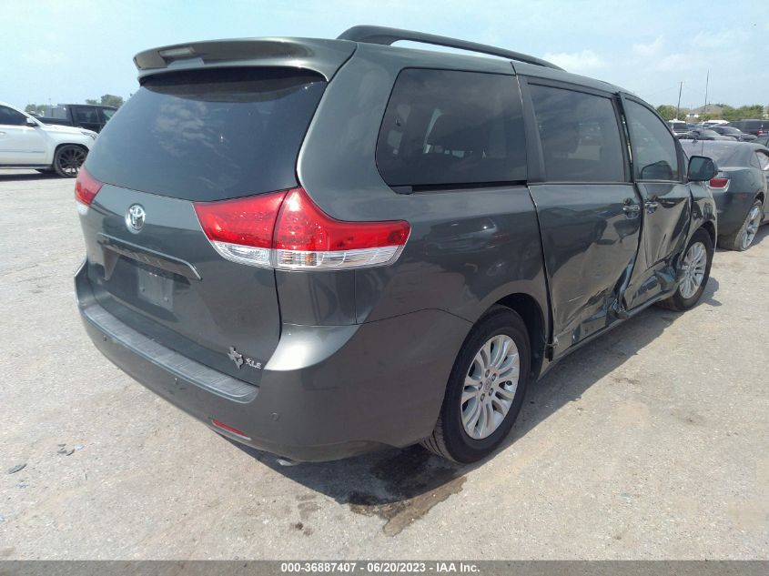 5TDYK3DC3ES510754 2014 TOYOTA SIENNA, photo no. 4