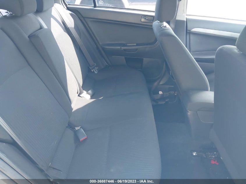 2015 MITSUBISHI LANCER ES - JA32U2FU8FU012528