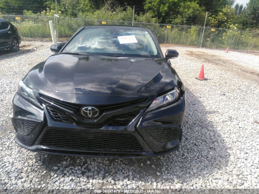 2022 TOYOTA CAMRY SE/NIGHT SHADE - 4T1T11AK5NU668629