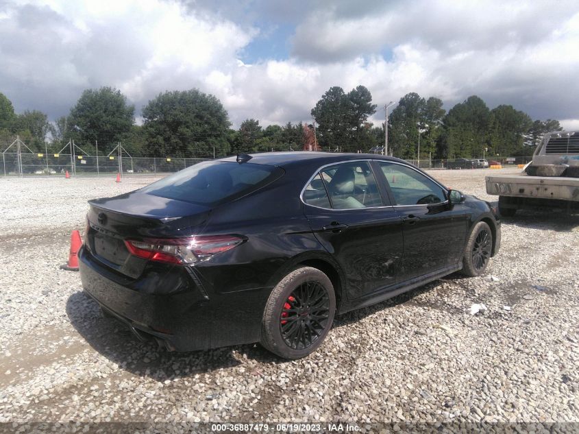 2022 TOYOTA CAMRY SE/NIGHT SHADE - 4T1T11AK5NU668629