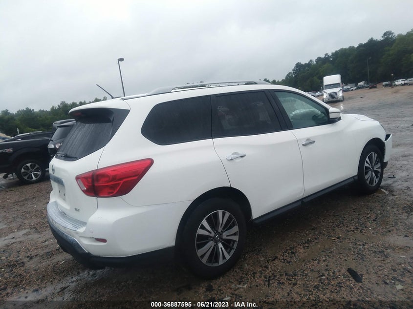 VIN 5N1DR2MN9HC688482 2017 NISSAN PATHFINDER SV