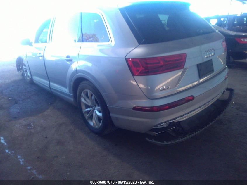 VIN WA1LAAF72JD018928 2018 AUDI Q7 PREMIUM PLUS