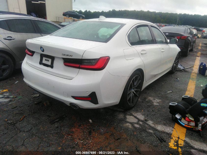 3MW5R1J03L8B22598 BMW 3 Series 330I 4