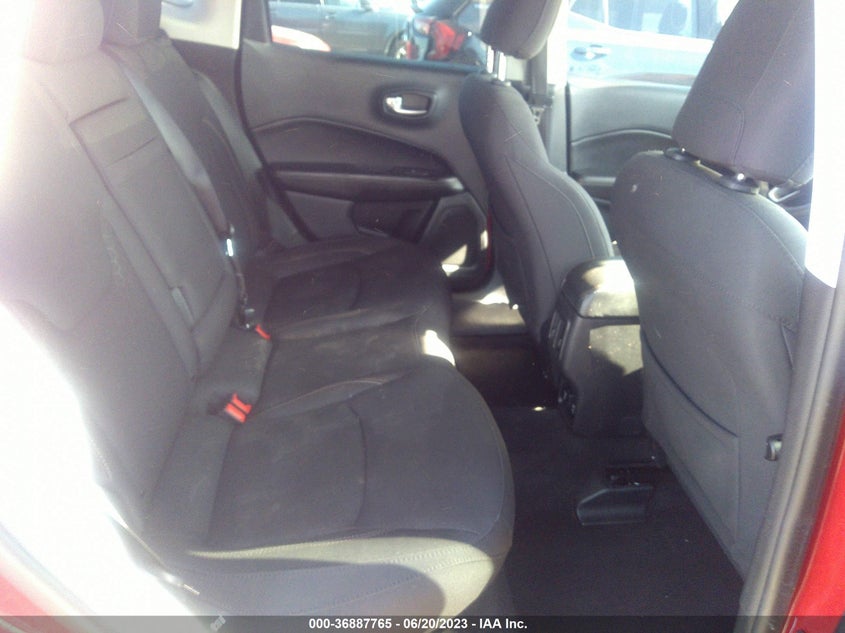 VIN 3C4NJCABXKT652392 2019 JEEP COMPASS SPORT