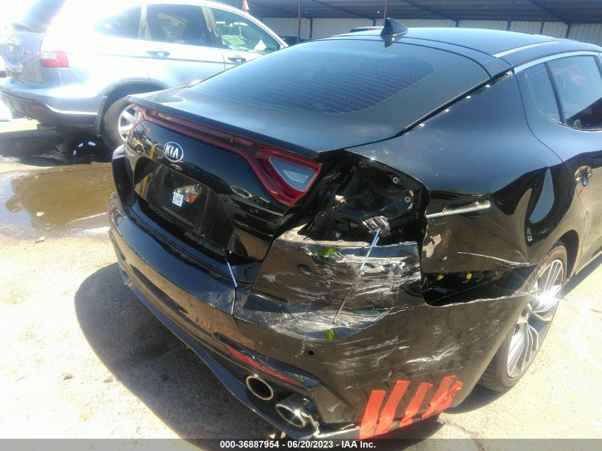 2018 KIA STINGER PREMIUM - KNAE25LA9J6012368