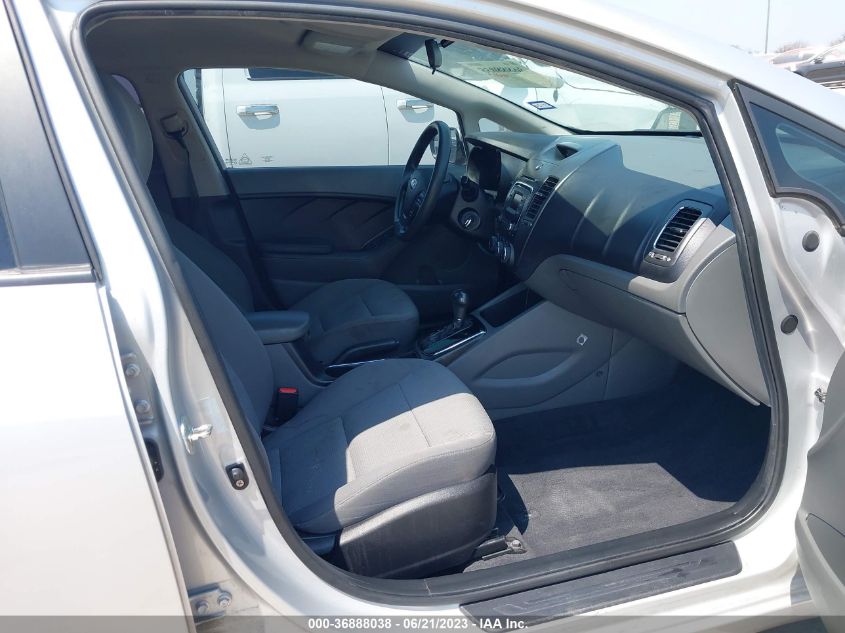 2018 KIA FORTE LX - 3KPFK4A77JE221580