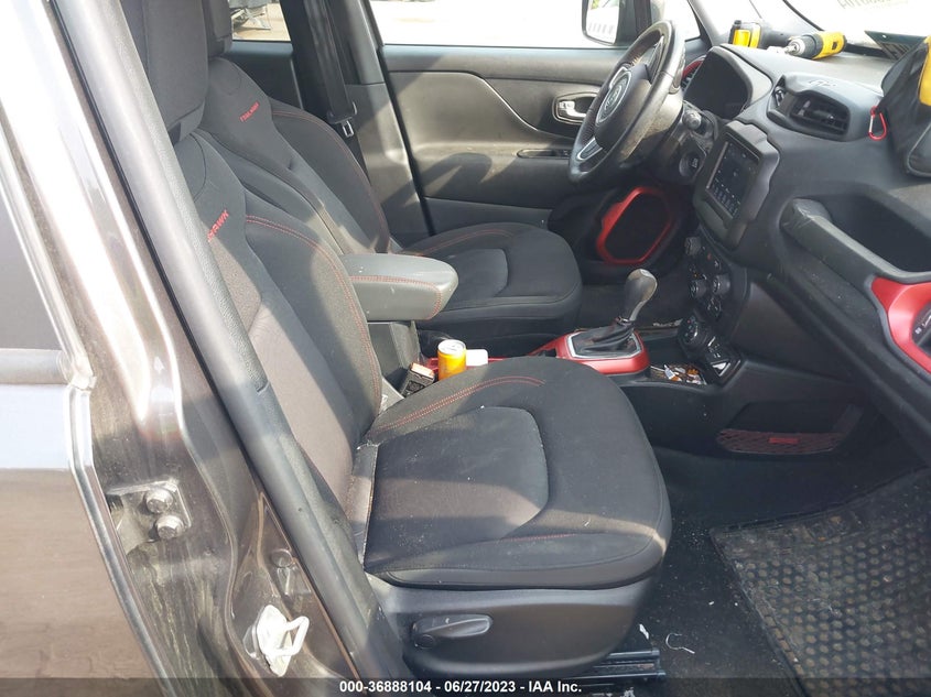 VIN ZACNJBC17LPL32581 2020 JEEP RENEGADE TRAILHAWK
