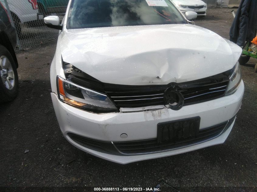 2013 VOLKSWAGEN JETTA SEDAN TDI W/PREMIUM - 3VWLL7AJ4DM446625