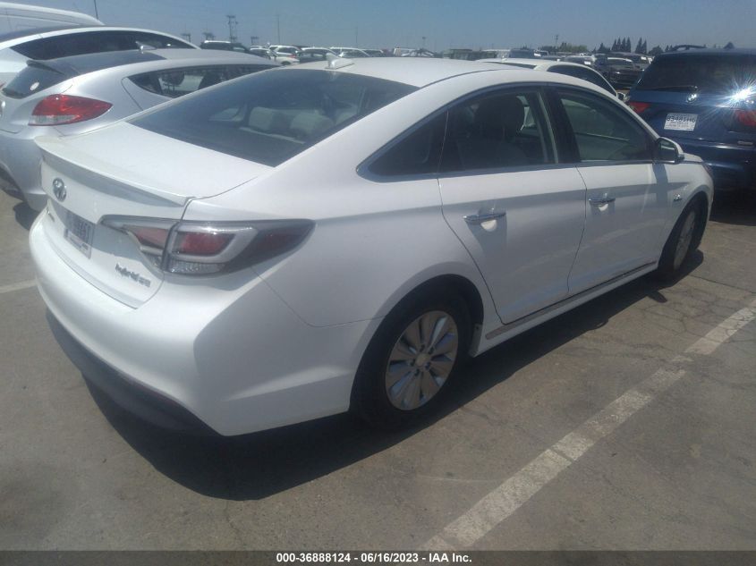 2016 HYUNDAI SONATA HYBRID SE - KMHE24L19GA041707