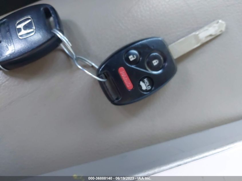 2014 HONDA PILOT TOURING - 5FNYF4H99EB002690