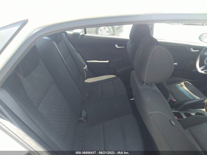 VIN 3KPA24ABXJE066490 2018 KIA RIO LX