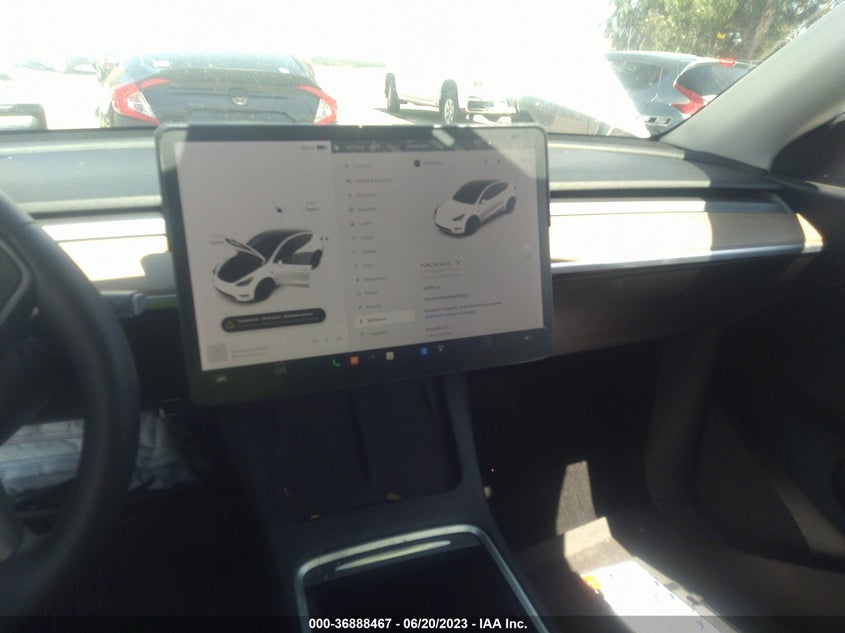 VIN 5YJYGDEE4MF161677 2021 TESLA MODEL Y