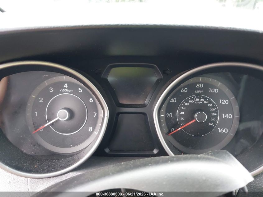 2015 HYUNDAI ELANTRA SE - 5NPDH4AE5FH634007