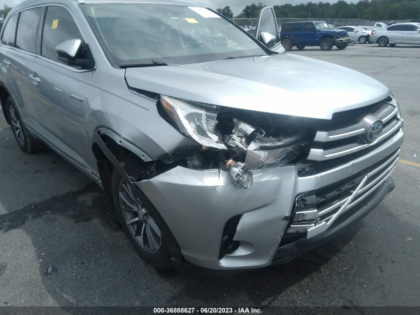 2017 TOYOTA HIGHLANDER HYBRID XLE - 5TDJGRFH2HS035584