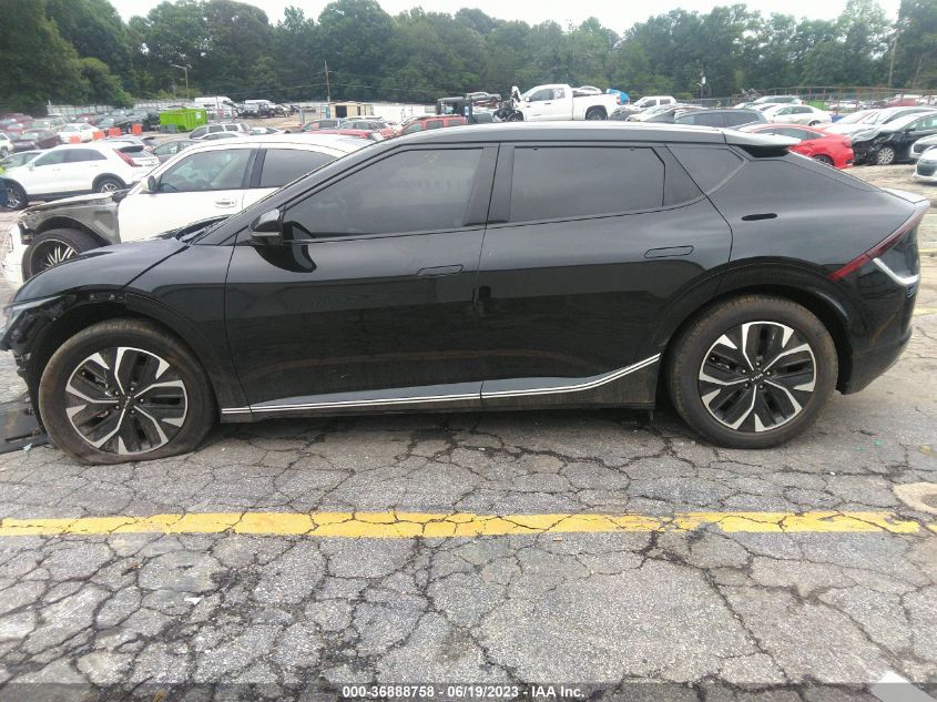 2022 KIA EV6 WIND KNDC34LAXN5043609
