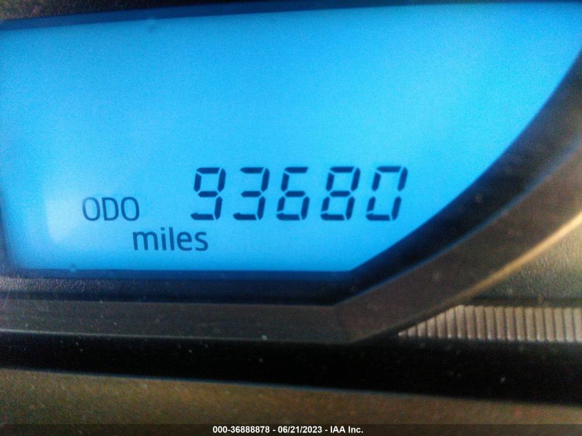 2014 TOYOTA RAV4 XLE - JTMRFREV4ED056800