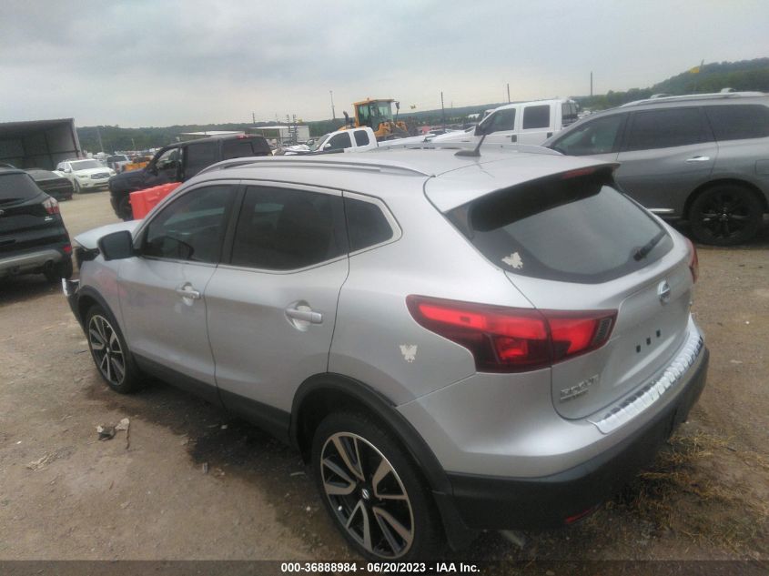 2017 NISSAN ROGUE SPORT SL - JN1BJ1CPXHW031126