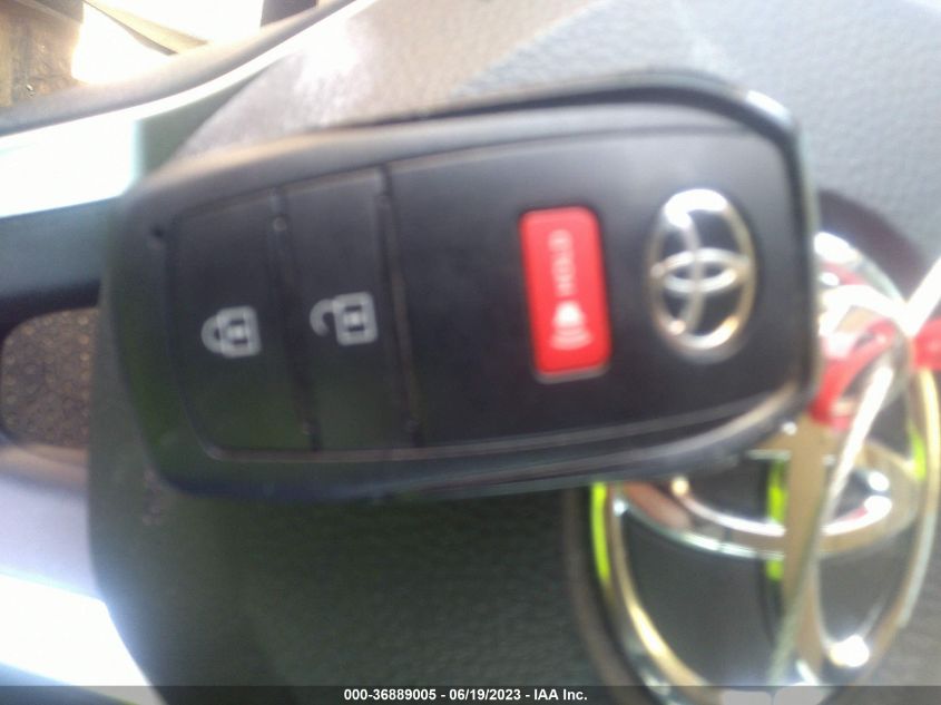 2022 TOYOTA COROLLA CROSS LE - 7MUCAABG5NV042121