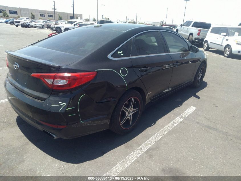 2015 HYUNDAI SONATA 2.4L SE - 5NPE24AF0FH016740