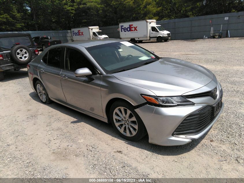 2018 TOYOTA CAMRY LE/SE/XLE/L - JTNB11HK3J3012477
