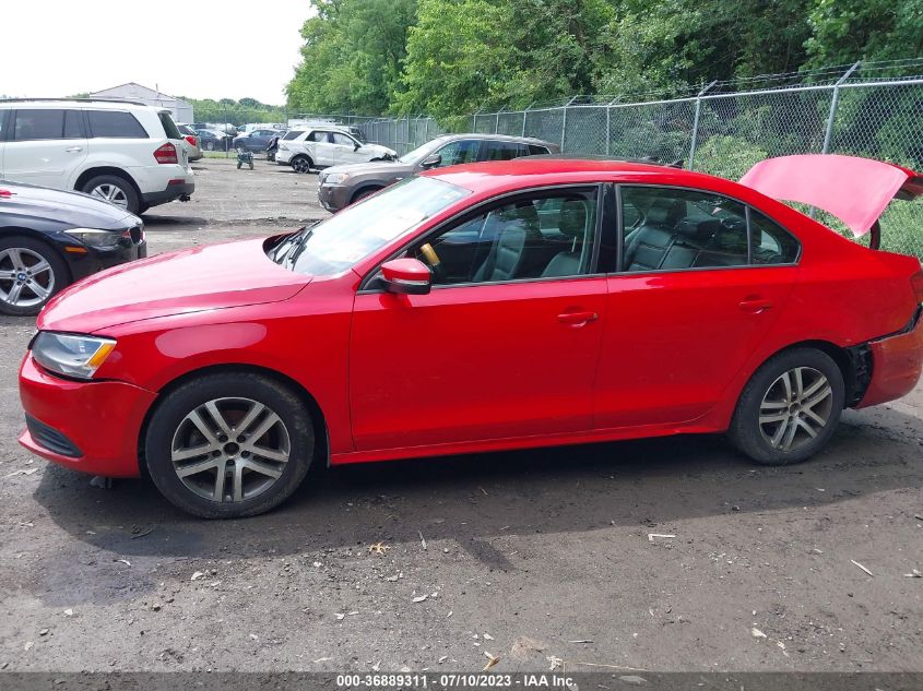 2014 VOLKSWAGEN JETTA SEDAN SE - 3VWD17AJ2EM424019