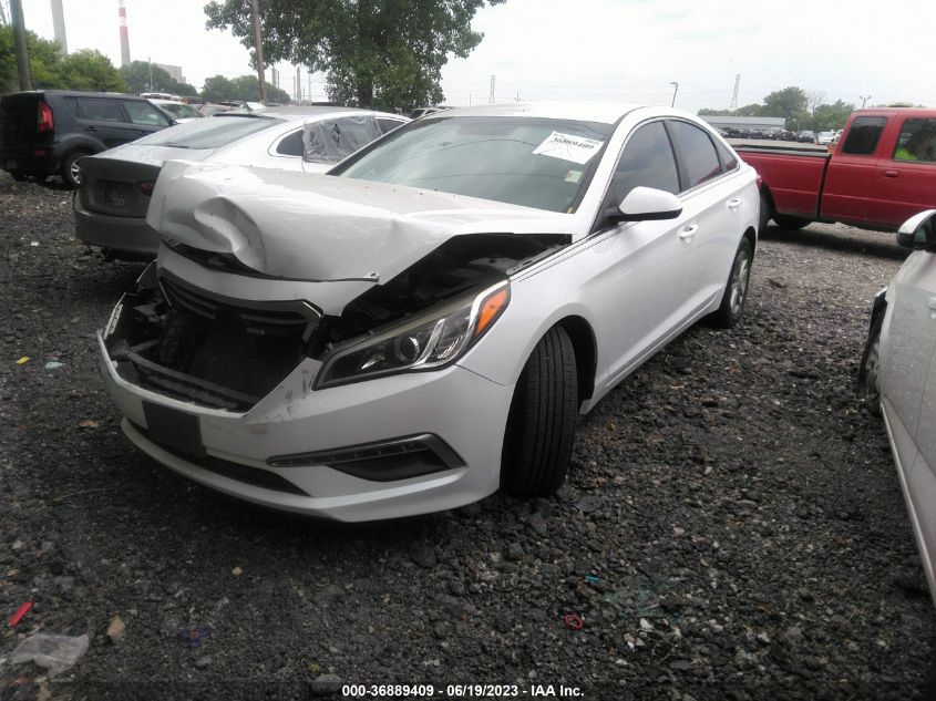 2015 HYUNDAI SONATA 2.4L SE - 5NPE24AF0FH038673