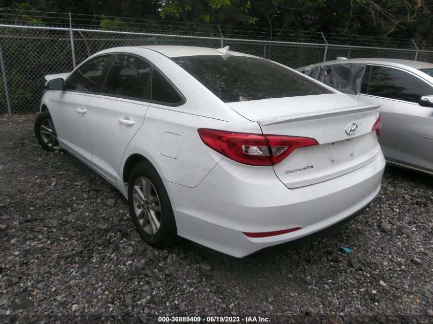 2015 HYUNDAI SONATA 2.4L SE - 5NPE24AF0FH038673