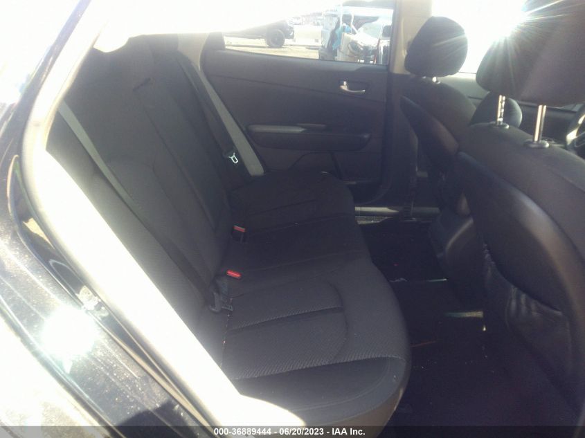 2016 KIA OPTIMA LX - 5XXGT4L32GG089047