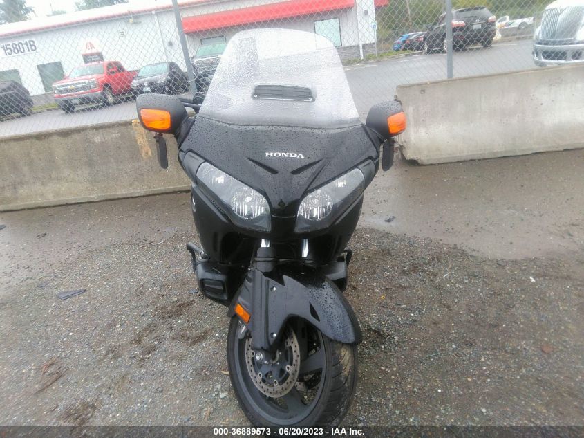 2013 HONDA GL1800 B - JH2SC6819DK001911