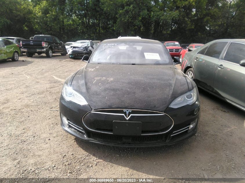 2016 TESLA MODEL S 90D/70D/75D/60D/85D - 5YJSA1E26GF133802