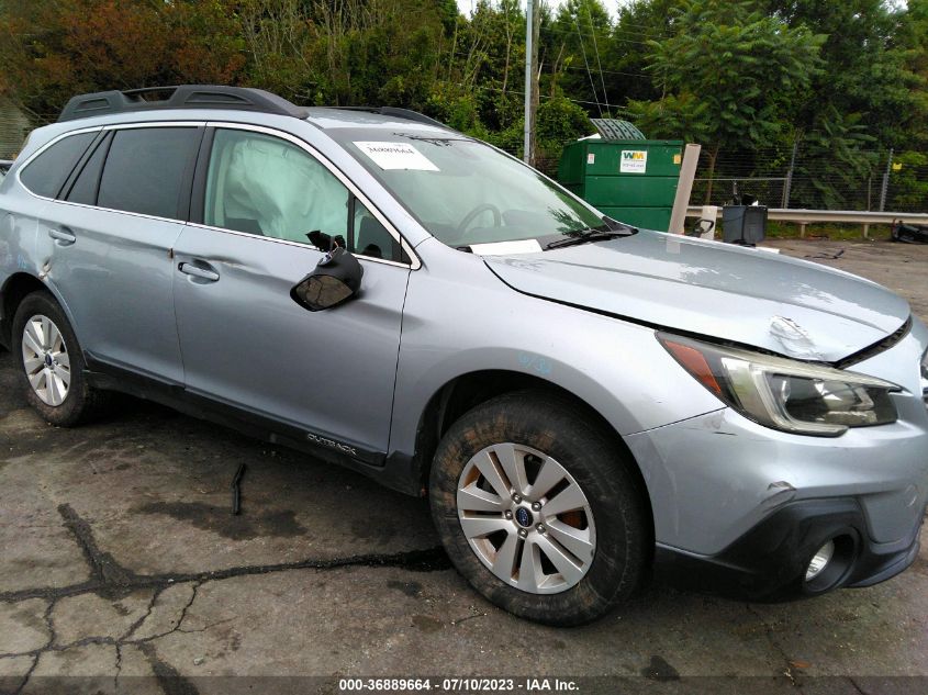 2018 SUBARU OUTBACK PREMIUM - 4S4BSAFC9J3351060
