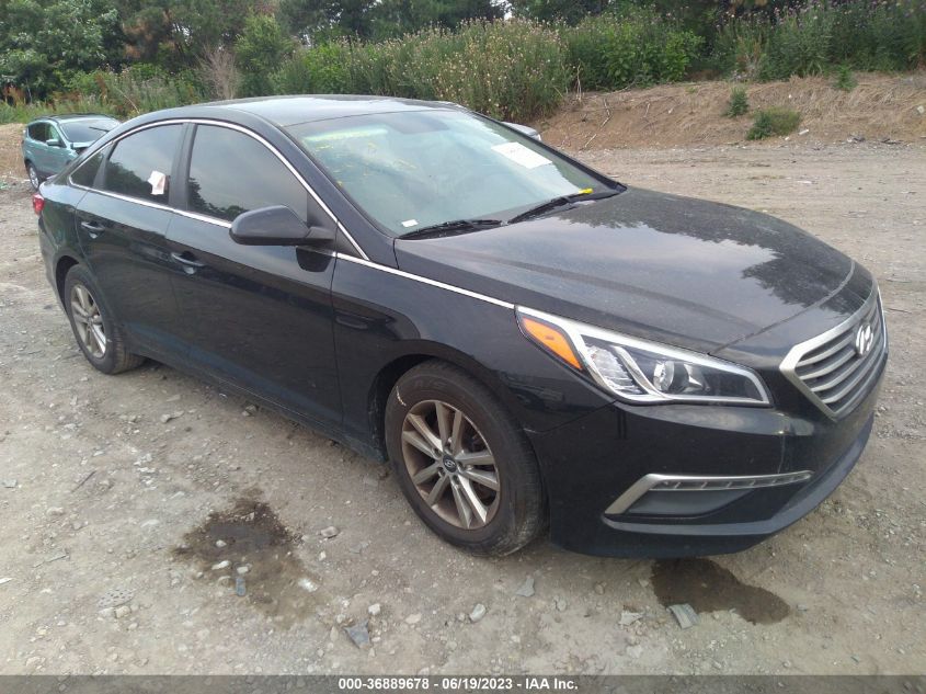 2015 HYUNDAI SONATA SE - 5NPE24AF4FH207822