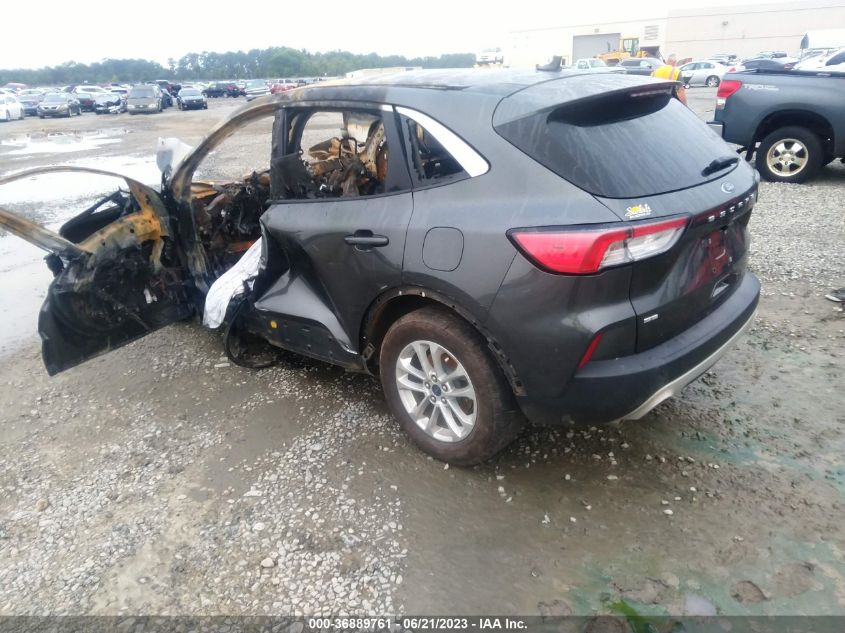 2020 FORD ESCAPE SE - 1FMCU0G60LUA22522
