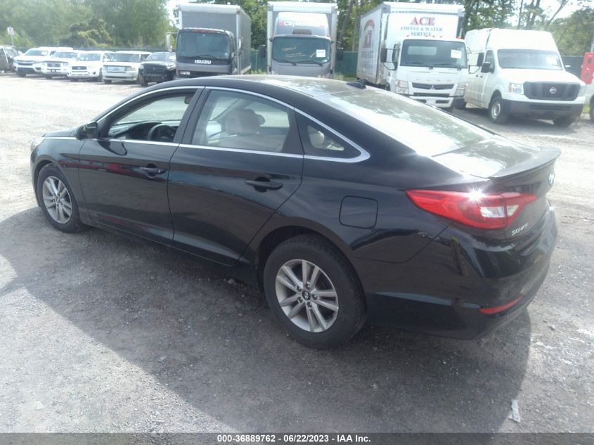 2015 HYUNDAI SONATA 2.4L SE - 5NPE24AF9FH211798